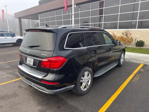 More photos of 2013 Mercedes-Benz GL-Class GL 450 at Hank Graff Chevrolet Davison, MI