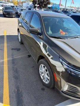 More photos of 2024 Chevrolet Equinox LT at Hank Graff Chevrolet Davison, MI