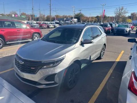Gray 2024 Chevrolet Equinox RS for sale in Davison, MI