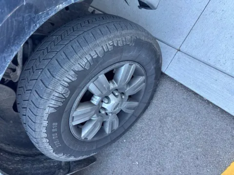 More photos of 2011 Ford F-150 XLT at Hank Graff Chevrolet Davison, MI