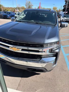 Photos of 2020 Chevrolet Silverado 1500 LT for sale in Davison, MI at Hank Graff Chevrolet Davison