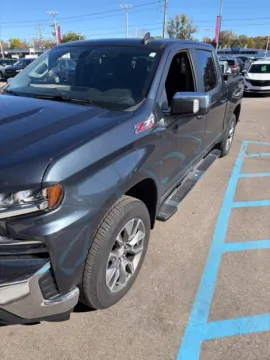 Gray 2020 Chevrolet Silverado 1500 LT for sale in Davison, MI