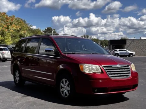 Photos of 2010 Chrysler Town & Country Touring Plus for sale in Davison, MI at Hank Graff Chevrolet Davison