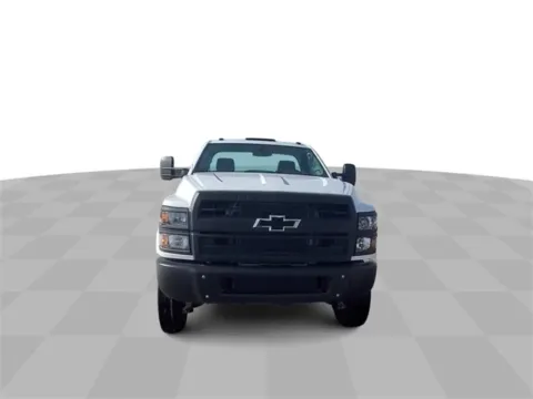 More photos of 2024 Chevrolet Silverado 4500HD Work Truck at Hank Graff Chevrolet Davison, MI