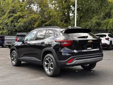 Another view of 2024 Chevrolet Trax LT for sale in Davison, MI at Hank Graff Chevrolet Davison