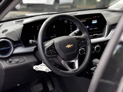 More photos of 2024 Chevrolet Trax LT at Hank Graff Chevrolet Davison, MI