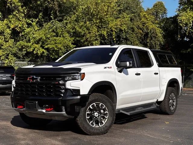White 2024 Chevrolet Silverado 1500 ZR2 for sale in Davison, MI