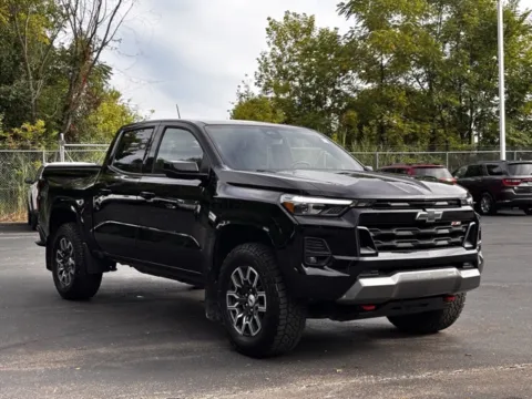 Photos of 2023 Chevrolet Colorado Z71 for sale in Davison, MI at Hank Graff Chevrolet Davison