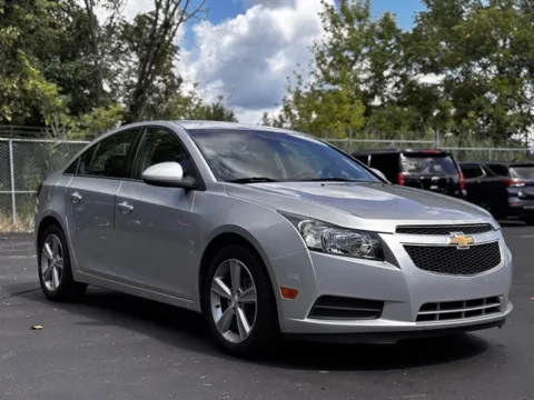 Photos of 2012 Chevrolet Cruze 2LT for sale in Davison, MI at Hank Graff Chevrolet Davison
