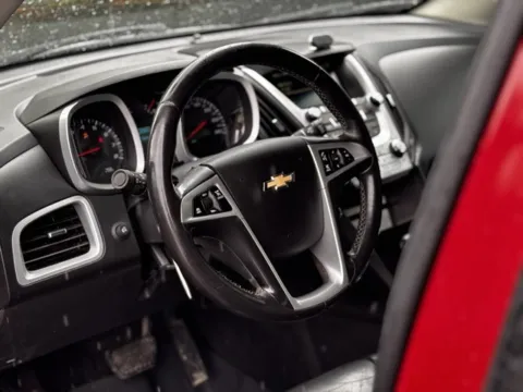 More photos of 2015 Chevrolet Equinox LT at Hank Graff Chevrolet Davison, MI