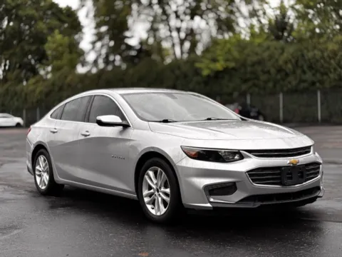 Photos of 2016 Chevrolet Malibu LT for sale in Davison, MI at Hank Graff Chevrolet Davison