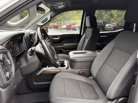 More photos of 2021 Chevrolet Silverado 1500 RST at Hank Graff Chevrolet Davison, MI