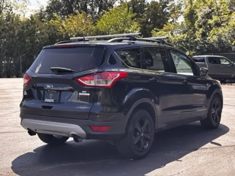 Photos of 2014 Ford Escape SE for sale in Davison, MI at Hank Graff Chevrolet Davison