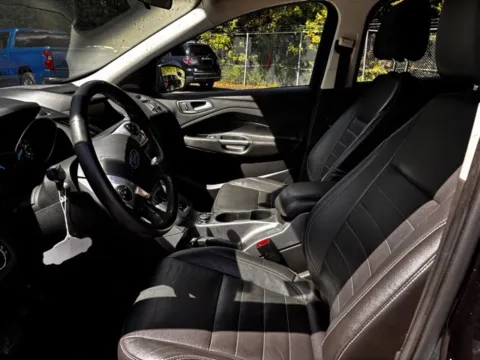 More photos of 2014 Ford Escape SE at Hank Graff Chevrolet Davison, MI