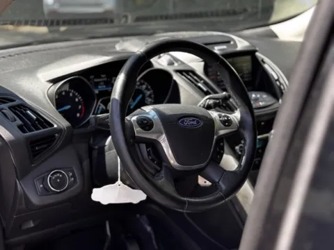 More photos of 2014 Ford Escape SE at Hank Graff Chevrolet Davison, MI