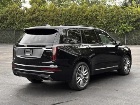 Photos of 2021 Cadillac XT6 Sport for sale in Davison, MI at Hank Graff Chevrolet Davison