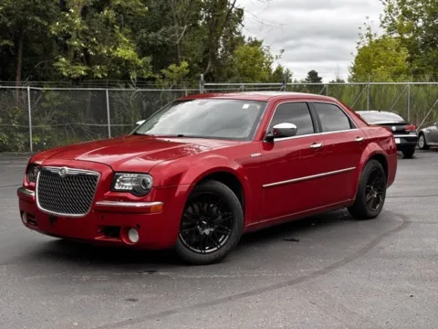 Red 2009 Chrysler 300 Limited for sale in Davison, MI