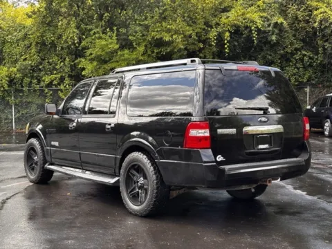 Another view of 2008 Ford Expedition EL Limited for sale in Davison, MI at Hank Graff Chevrolet Davison