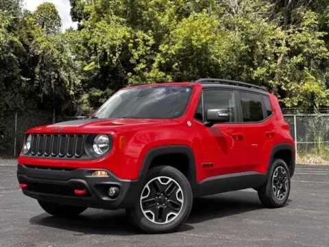 Red 2017 Jeep Renegade Trailhawk for sale in Davison, MI