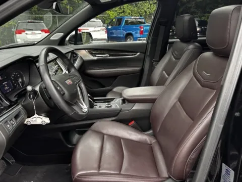 More photos of 2023 Cadillac XT6 Premium Luxury at Hank Graff Chevrolet Davison, MI