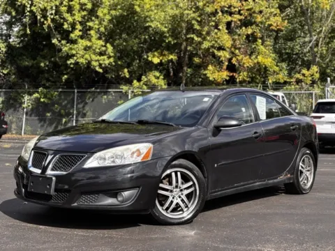 Black 2010 Pontiac G6 for sale in Davison, MI