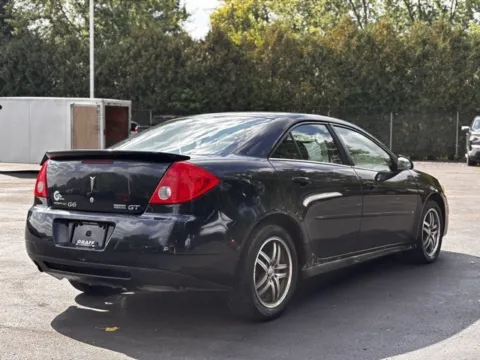 Photos of 2010 Pontiac G6 for sale in Davison, MI at Hank Graff Chevrolet Davison