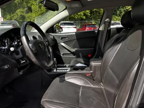 More photos of 2010 Pontiac G6 at Hank Graff Chevrolet Davison, MI