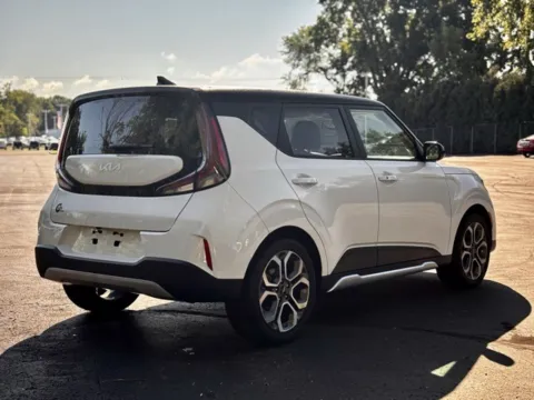Photos of 2025 Kia Soul EX for sale in Davison, MI at Hank Graff Chevrolet Davison