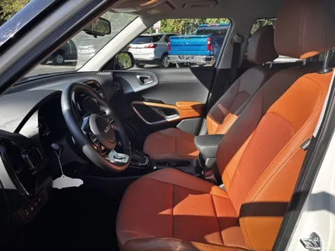 More photos of 2025 Kia Soul EX at Hank Graff Chevrolet Davison, MI