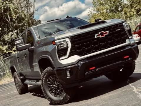 More photos of 2024 Chevrolet Silverado 2500HD ZR2 at Hank Graff Chevrolet Davison, MI