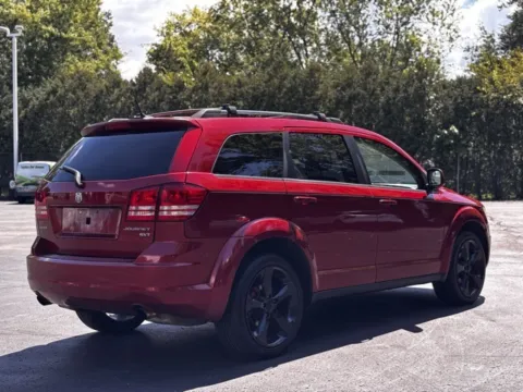 Photos of 2010 Dodge Journey SXT for sale in Davison, MI at Hank Graff Chevrolet Davison