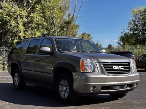 Photos of 2007 GMC Yukon XL SLE 1500 for sale in Davison, MI at Hank Graff Chevrolet Davison