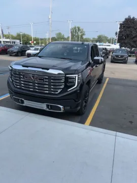Black 2024 GMC Sierra 1500 Denali for sale in Davison, MI