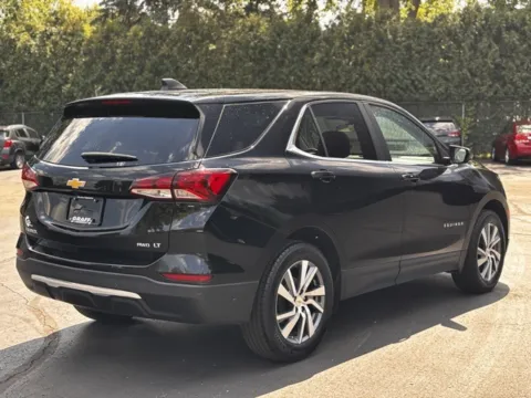 Photos of 2023 Chevrolet Equinox LT for sale in Davison, MI at Hank Graff Chevrolet Davison