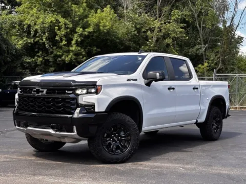 White 2024 Chevrolet Silverado 1500 ZR2 for sale in Davison, MI