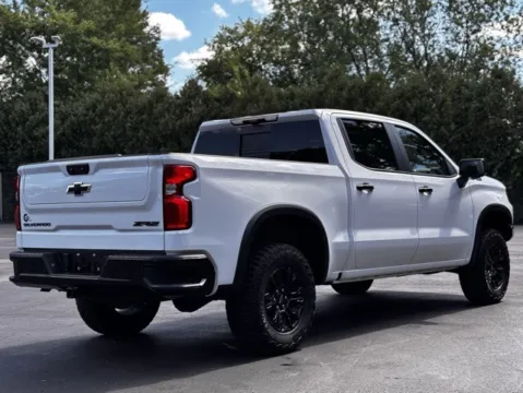 Another view of 2024 Chevrolet Silverado 1500 ZR2 for sale in Davison, MI at Hank Graff Chevrolet Davison