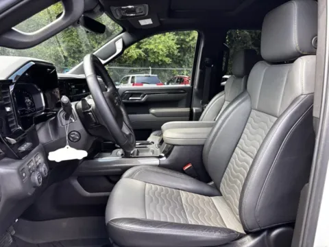 More photos of 2024 Chevrolet Silverado 1500 ZR2 at Hank Graff Chevrolet Davison, MI