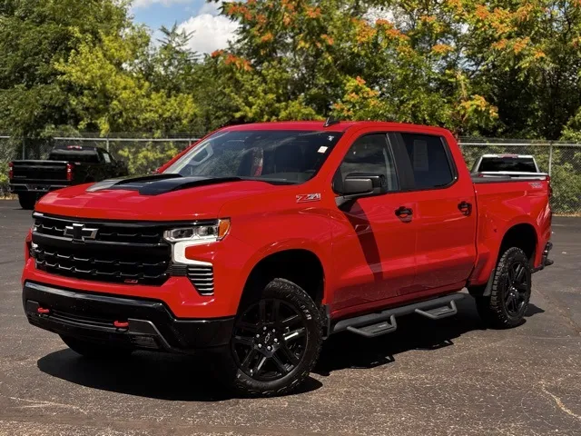 Red 2023 Chevrolet Silverado 1500 LT Trail Boss for sale in Davison, MI