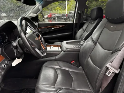 More photos of 2017 Cadillac Escalade ESV Luxury at Hank Graff Chevrolet Davison, MI