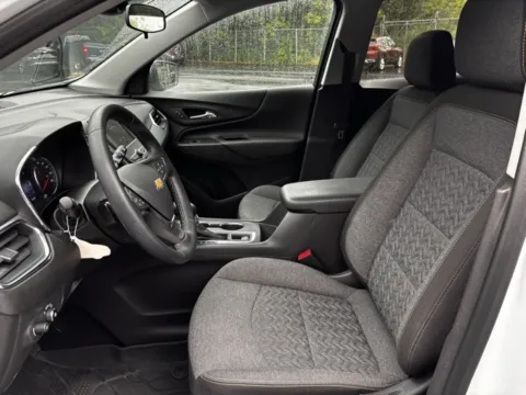 More photos of 2024 Chevrolet Equinox LT at Hank Graff Chevrolet Davison, MI