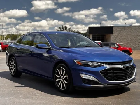 Photos of 2023 Chevrolet Malibu RS for sale in Davison, MI at Hank Graff Chevrolet Davison