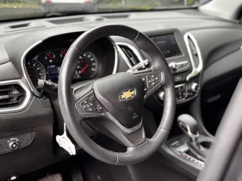 More photos of 2022 Chevrolet Equinox LT at Hank Graff Chevrolet Davison, MI