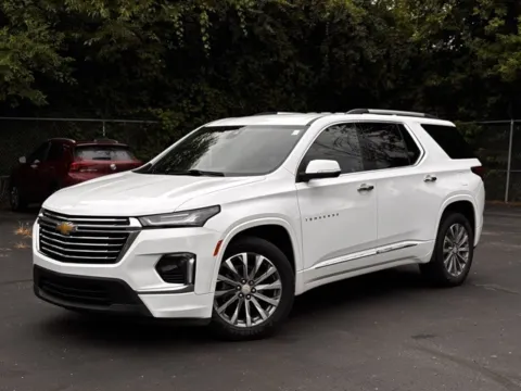White 2022 Chevrolet Traverse Premier for sale in Davison, MI