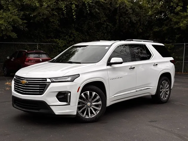 White 2022 Chevrolet Traverse Premier for sale in Davison, MI