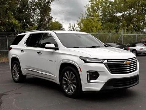 Photos of 2022 Chevrolet Traverse Premier for sale in Davison, MI at Hank Graff Chevrolet Davison