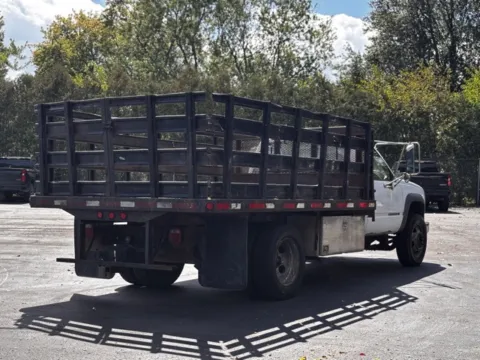 Photos of 2001 GMC C/K 3500HD SLE for sale in Davison, MI at Hank Graff Chevrolet Davison