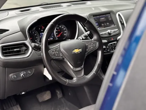 More photos of 2021 Chevrolet Equinox LT at Hank Graff Chevrolet Davison, MI