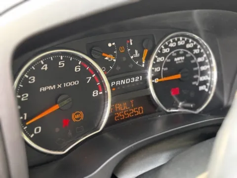 More photos of 2007 Chevrolet Colorado LT at Hank Graff Chevrolet Davison, MI
