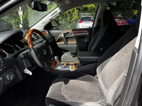 More photos of 2011 Buick Enclave CX at Hank Graff Chevrolet Davison, MI