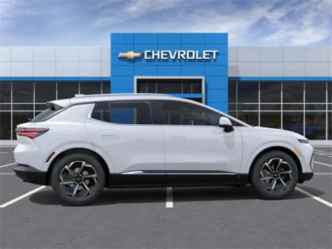 More photos of 2025 Chevrolet Equinox EV LT at Hank Graff Chevrolet Davison, MI